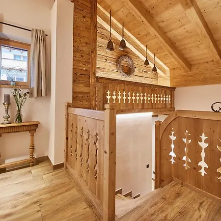 Dirndl Und Buam Chalet