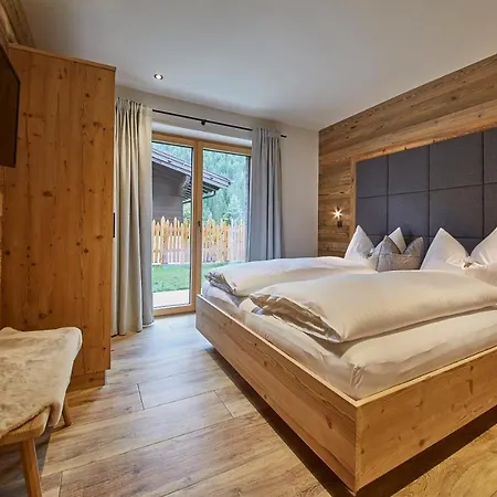 Dirndl Und Buam Chalet *