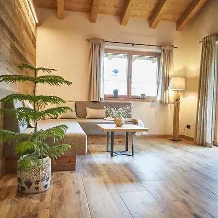Dirndl Und Buam Chalet *