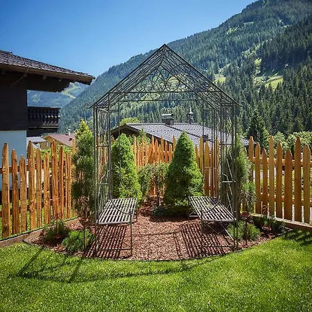 Dirndl Und Buam Chalet *