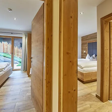 Chalet Dirndl Und Buam Saalbach